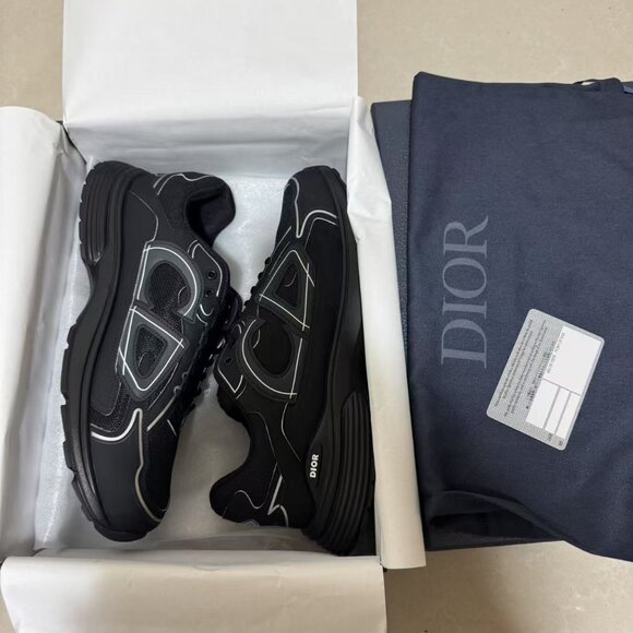 ✨ DIOR MEN'S B30 SNEAKER | BLACK | US MEN'S 13 (EU 46) | BRAND NEW IN BOX ✨ - Picture 1 of 6